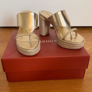 Bernardo 1946 Gold Tara Heeled Espadrille Sandal Sz 7.5 NIB $215 Originally $325